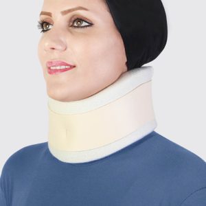 گردنبند طبی اسفنجی قوسدار طب و صنعت کد 50300